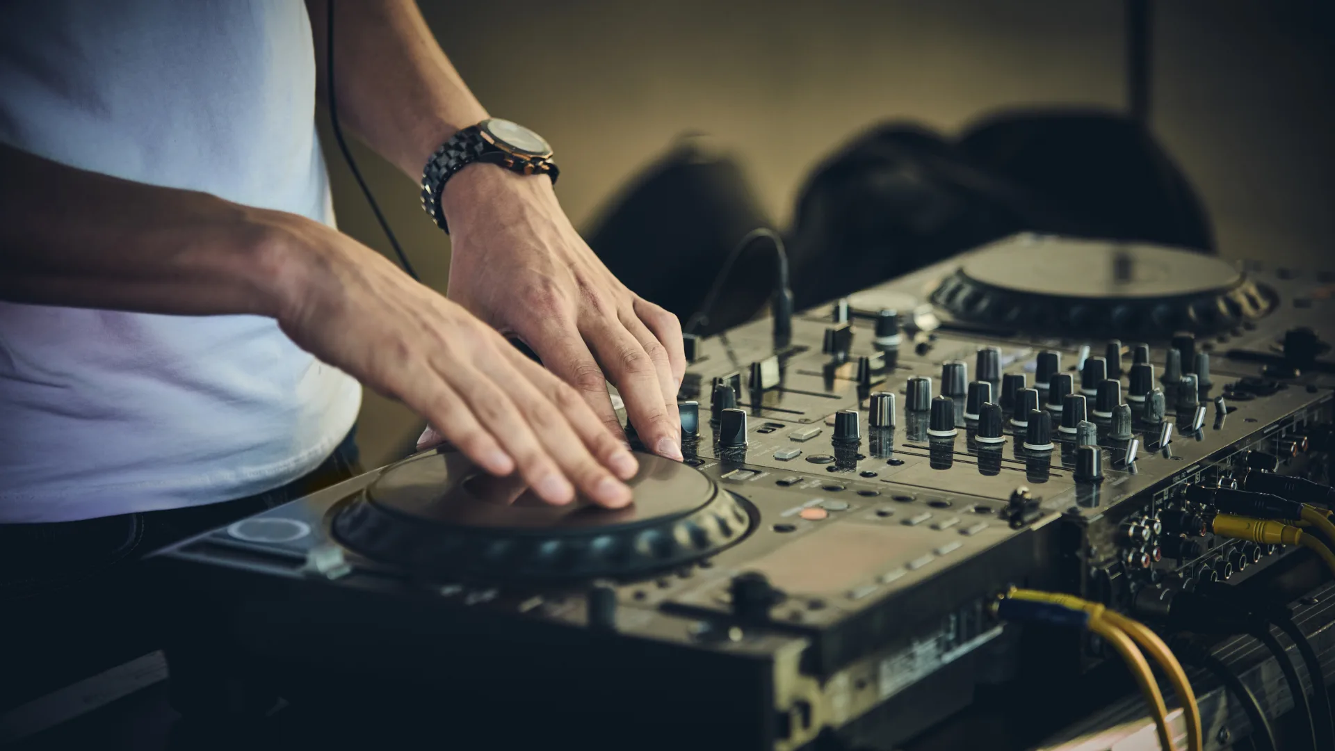 DJ Pablo Velarde